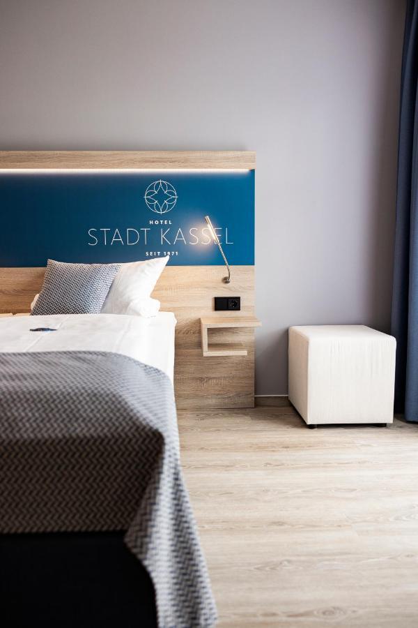 Hotel Stadt Kassel Ринтельн Экстерьер фото
